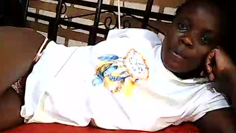 Snapshot of ebony_vellyn20 chatting on 02/12/26, 06:36 ebony_vellyn20 online show from 02/12/26, 06:36