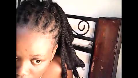 ebony_vellyn20 online show from 03/02/26, 08:32