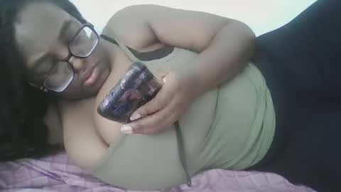ebonybigtitqueen0 online show from 09/14/25, 02:54