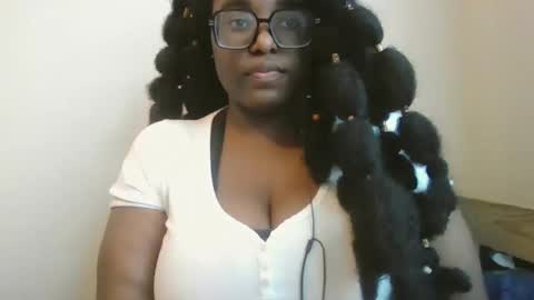 ebonybigtitqueen3 online show from 11/04/25, 01:54