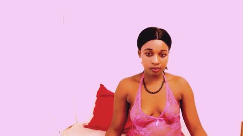 Snapshot of ebonyblisss chatting on 02/28/25, 07:03 Tamia online show from 02/28/25, 07:03