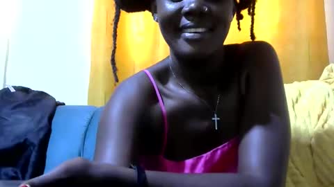 ebonybloom01 online show from 04/07/26, 09:32