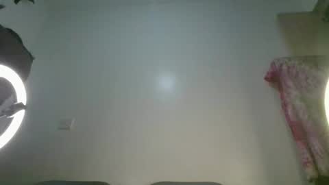 Loreina online show from 02/02/26, 06:50