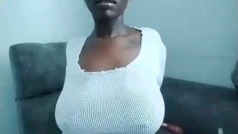 Snapshot of ebonycandymelani chatting on 02/10/25, 10:31 Ebony Melanie online show from 02/10/25, 10:31