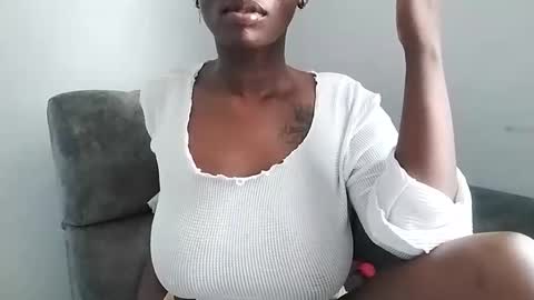 Snapshot of ebonycandymelani chatting on 02/11/25, 05:58 Ebony Melanie online show from 02/11/25, 05:58