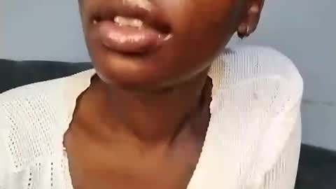 Snapshot of ebonycandymelani chatting on 02/14/25, 01:34 Ebony Melanie online show from 02/14/25, 01:34