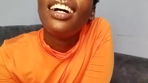 Snapshot of ebonycandymelani chatting on 02/22/25, 02:17 Ebony Melanie online show from 02/22/25, 02:17