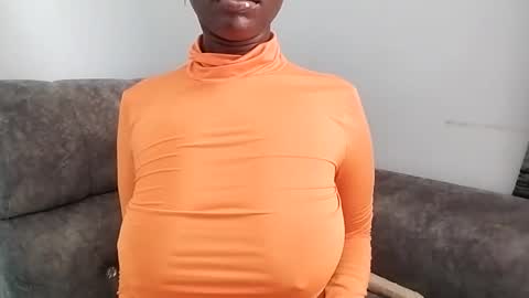 Snapshot of ebonycandymelani chatting on 03/02/25, 04:50 Ebony Melanie online show from 03/02/25, 04:50