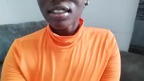 Snapshot of ebonycandymelani chatting on 03/02/25, 01:38 Ebony Melanie online show from 03/02/25, 01:38