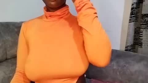Snapshot of ebonycandymelani chatting on 03/10/25, 01:12 Ebony Melanie online show from 03/10/25, 01:12