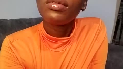 Snapshot of ebonycandymelani chatting on 03/10/25, 10:24 Ebony Melanie online show from 03/10/25, 10:24