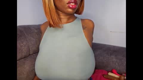 Snapshot of ebonycandymelani chatting on 09/09/25, 09:58 Ebony Melanie online show from 09/09/25, 09:58