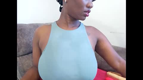 Snapshot of ebonycandymelani chatting on 09/26/25, 11:14 Ebony Melanie online show from 09/26/25, 11:14