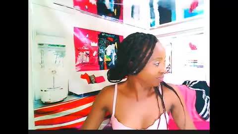 Snapshot of ebonycreamy69 chatting on 12/06/24, 01:22 Nova online show from 12/06/24, 01:22