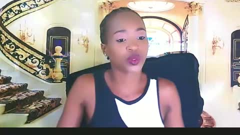 Snapshot of ebonycreamy69 chatting on 01/16/25, 06:48 Nova online show from 01/16/25, 06:48