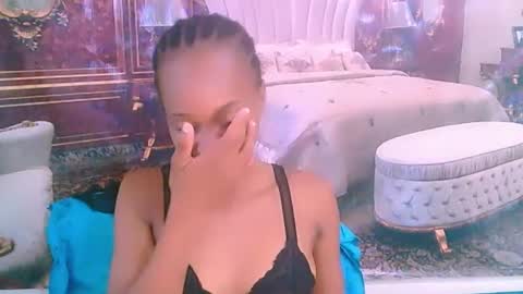 Snapshot of ebonycreamy69 chatting on 01/25/25, 06:45 Nova online show from 01/25/25, 06:45