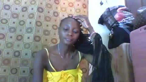 Snapshot of ebonycutegal4 chatting on 02/11/25, 09:53 MELLEN online show from 02/11/25, 09:53