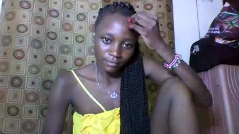 Snapshot of ebonycutegal4 chatting on 02/11/25, 06:01 MELLEN online show from 02/11/25, 06:01