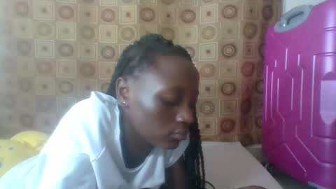 Snapshot of ebonycutegal4 chatting on 02/16/25, 03:16 MELLEN online show from 02/16/25, 03:16
