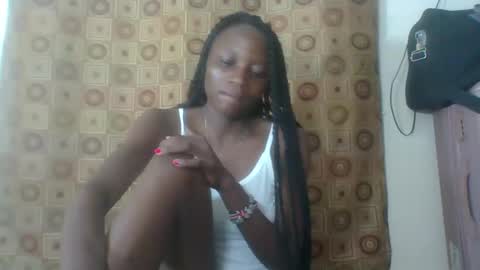 Snapshot of ebonycutegal4 chatting on 02/18/25, 07:19 MELLEN online show from 02/18/25, 07:19