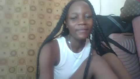 Snapshot of ebonycutegal4 chatting on 02/19/25, 09:39 MELLEN online show from 02/19/25, 09:39