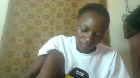 Snapshot of ebonycutegal4 chatting on 02/24/25, 06:49 MELLEN online show from 02/24/25, 06:49