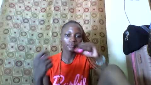 Snapshot of ebonycutegal4 chatting on 03/04/25, 12:33 MELLEN online show from 03/04/25, 12:33