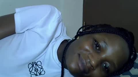 Snapshot of ebonycutegal4 chatting on 09/29/25, 08:57 MELLEN online show from 09/29/25, 08:57