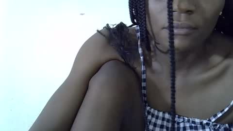 Snapshot of ebonycutegal4 chatting on 10/01/25, 12:27 MELLEN online show from 10/01/25, 12:27