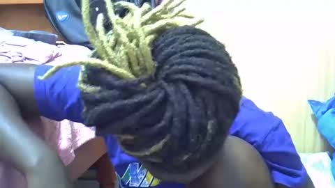 ebonydora online show from 12/18/25, 08:15