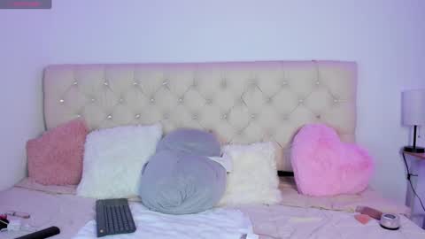 Snapshot of ebonygoddes03 chatting on 12/20/24, 11:05 Queen Ebony online show from 12/20/24, 11:05