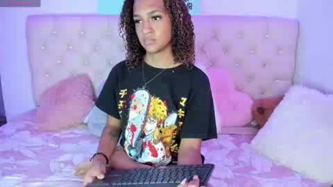 Snapshot of ebonygoddes03 chatting on 02/19/25, 11:14 Queen Ebony online show from 02/19/25, 11:14