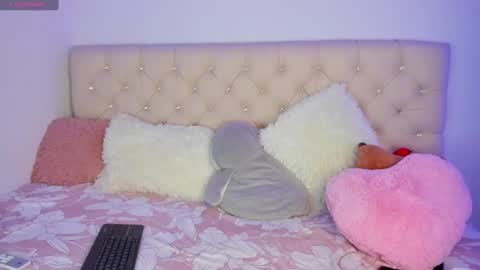 Snapshot of ebonygoddes03 chatting on 03/04/25, 09:11 Queen Ebony online show from 03/04/25, 09:11