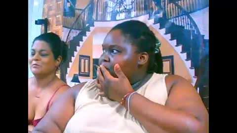 ebonyhotbuns4u2luv online show from 01/10/26, 10:17