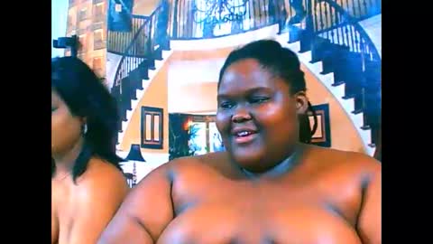 ebonyhotbuns4u2luv online show from 01/11/26, 10:31