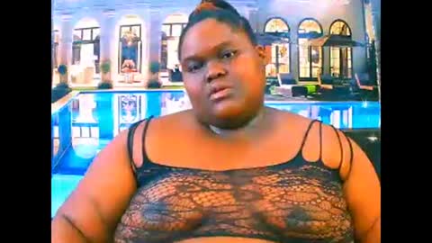 ebonyhotbuns4u2luv online show from 04/01/26, 11:00