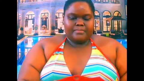Snapshot of ebonyhotbuns4u2luv chatting on 06/12/26, 06:45 ebonyhotbuns4u2luv online show from 06/12/26, 06:45