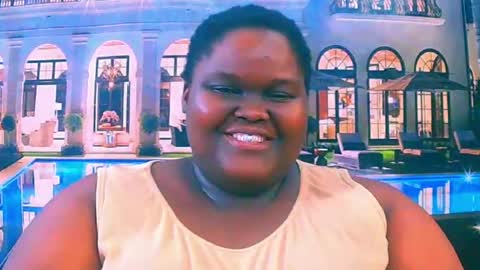 Snapshot of ebonyhotbuns4u2luv chatting on 06/20/26, 10:45 ebonyhotbuns4u2luv online show from 06/20/26, 10:45