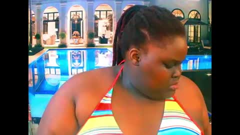 Snapshot of ebonyhotbuns4u2luv chatting on 07/23/26, 06:28 ebonyhotbuns4u2luv online show from 07/23/26, 06:28