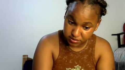 Snapshot of ebonyluna229320 chatting on 03/08/26, 11:30 i am clara online show from 03/08/26, 11:30