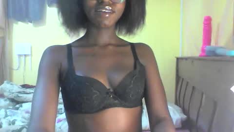 Ebonymuse2 online show from 03/04/26, 08:59