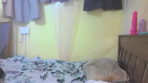 Ebonymuse2 online show from 04/15/26, 07:10