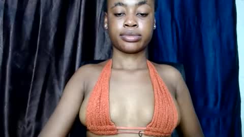 ebonypussy_xx online show from 10/10/25, 04:17