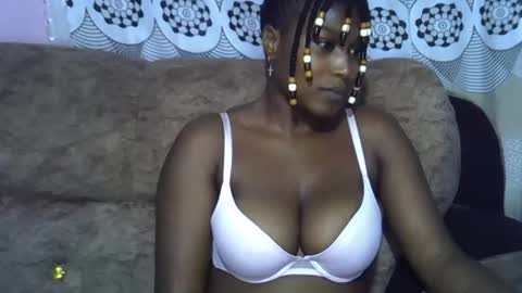 pretty online show from 04/21/26, 09:28