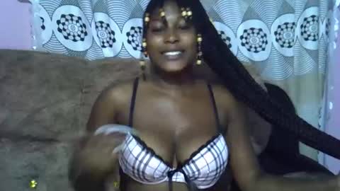 Snapshot of ebonysk chatting on 05/13/26, 10:49 pretty online show from 05/13/26, 10:49