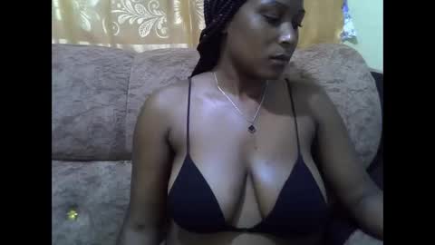 Snapshot of ebonysk chatting on 06/09/26, 10:32 pretty online show from 06/09/26, 10:32