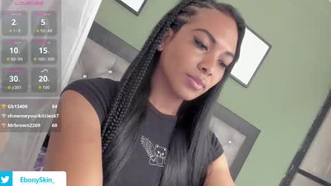 Snapshot of ebonyskinn chatting on 09/10/25, 10:48 ebonyskinn online show from 09/10/25, 10:48