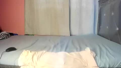 ebonysmiles00 online show from 04/14/26, 08:31