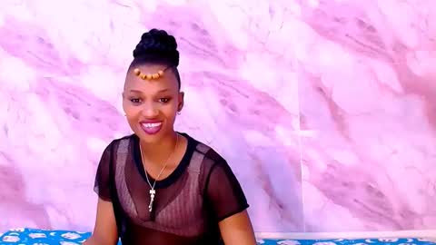 Snapshot of ebonystarlite1 chatting on 02/25/25, 05:36 Candy online show from 02/25/25, 05:36