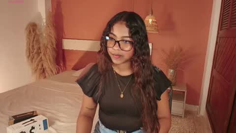 Snapshot of ebonyswet chatting on 12/13/25, 07:53 ebonyswet online show from 12/13/25, 07:53